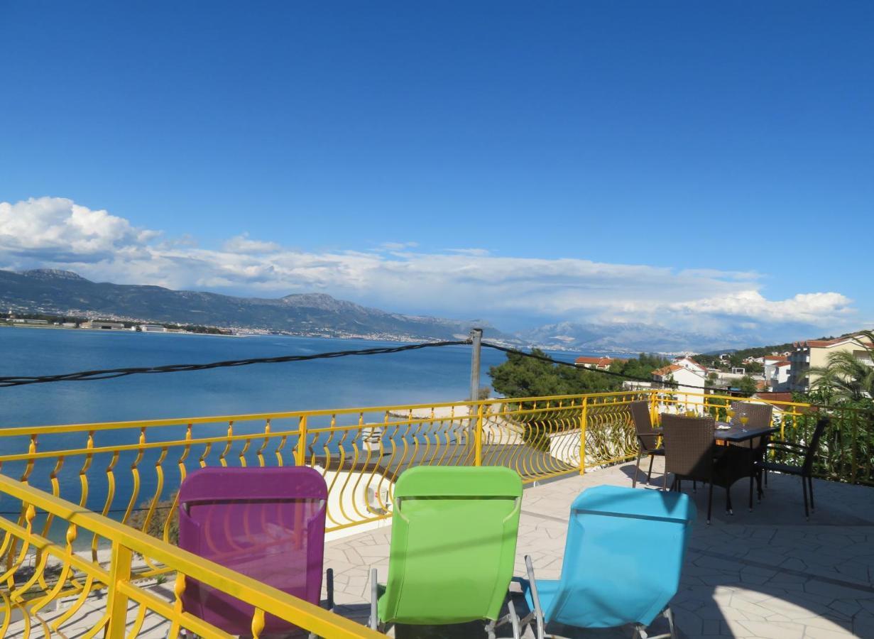 Apartment Nely - Sea, Terrace And Peace Trogir Exterior photo